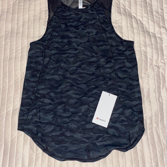 Lululemon Sculpt Tank Top Size 8 NWT - Picture 3 of 3